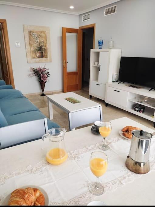 Apartamento Renovado En El Centro De Benalmádena Kültér fotó